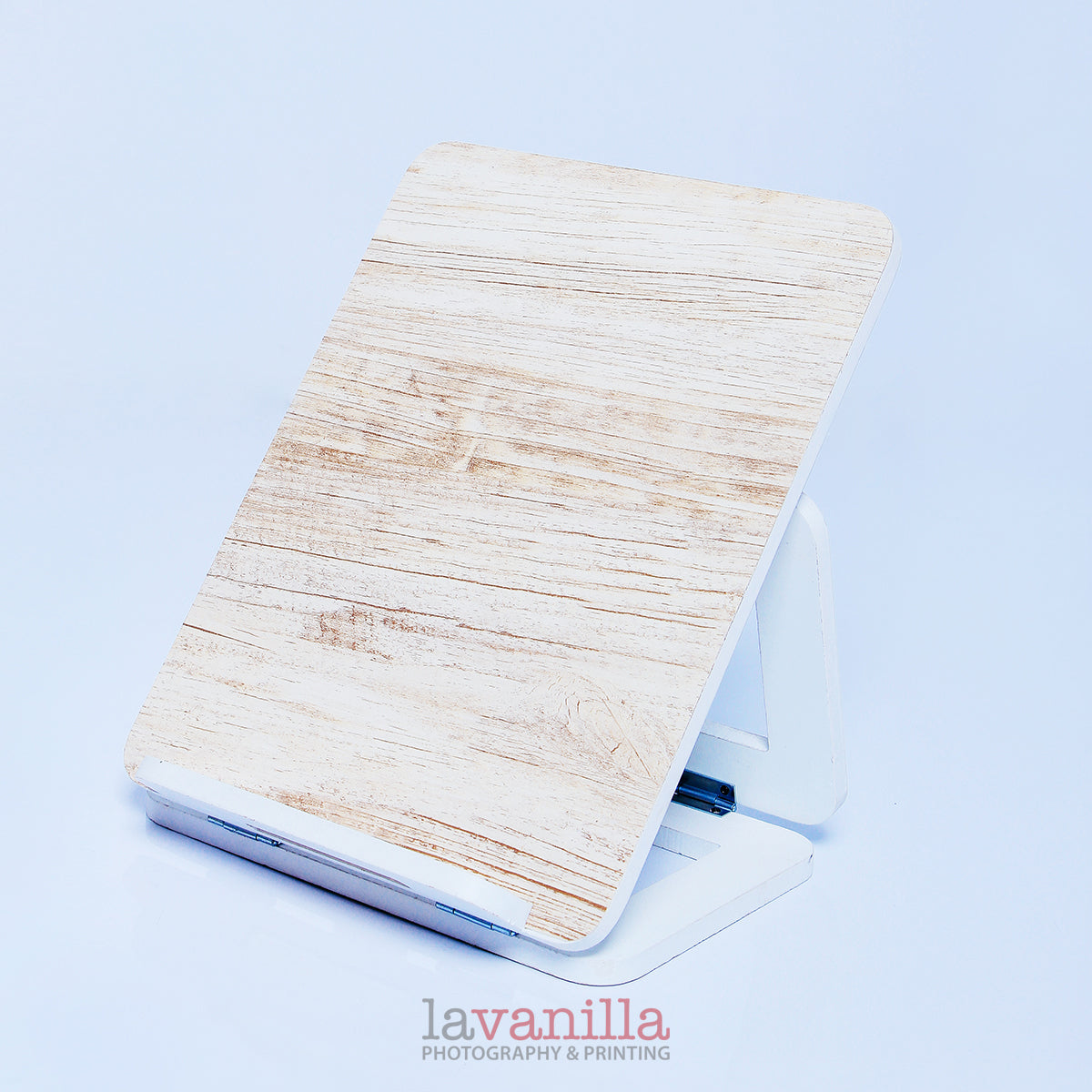 Dudukan Lipat Serbaguna