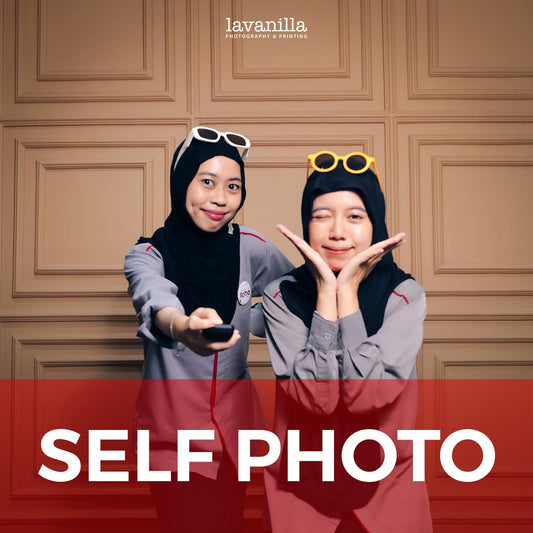 Self Photo Studio